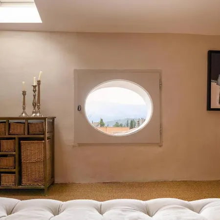 Villa Luxurious Provencal Village House, Walk To Village Pool
