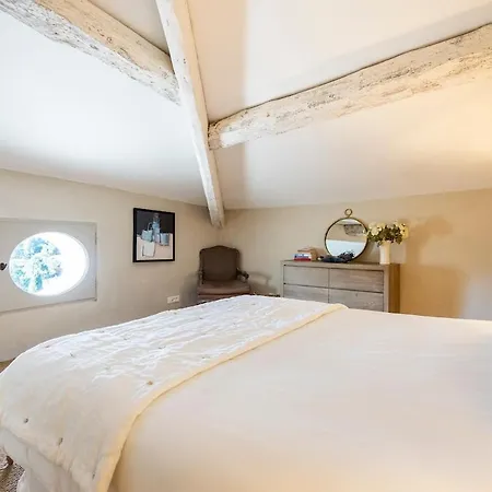 Luxurious Provencal Village House, Walk To Village Pool Villa *