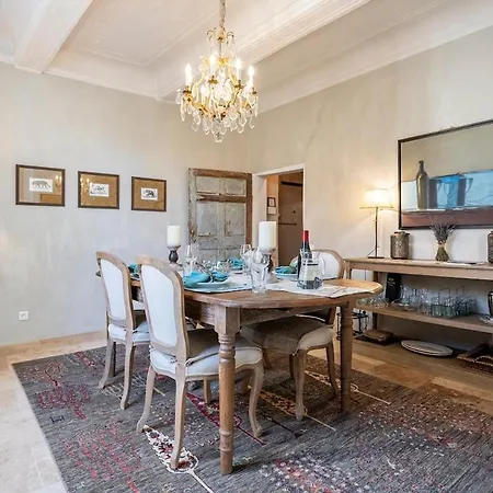 Luxurious Provencal Village House, Walk To Village Pool * Rustrel