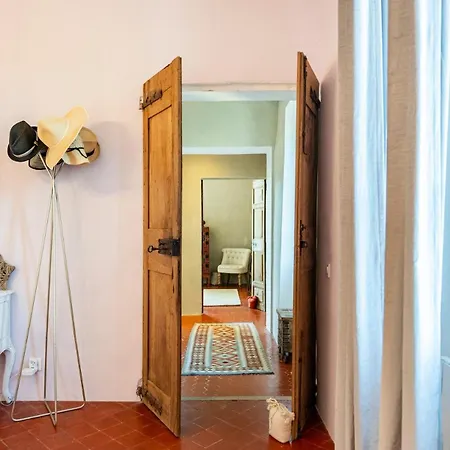 Luxurious Provencal Village House, Walk To Village Pool